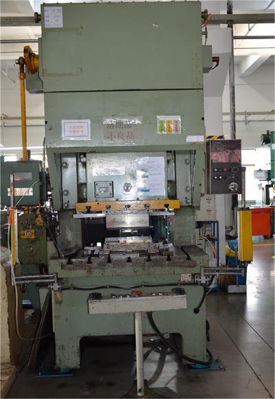 6、80T順送沖壓機.JPG
